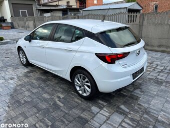Opel Astra K 2015 1.0 Benzin Pekny Stav - 5