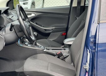 Ford Focus 1.6i KLIMA KOUPENO V ČR 1.MAJ. manuál 77 kw - 5