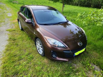 Mazda 3 - 5