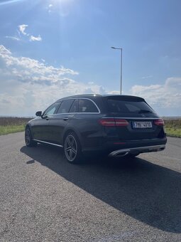 MERCEDES-BENZ třídy E all terrain - 5