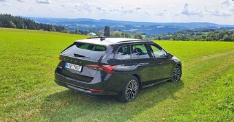 8/2021 Škoda Octavia 4  2,0TDi Black Clever Edition - 5
