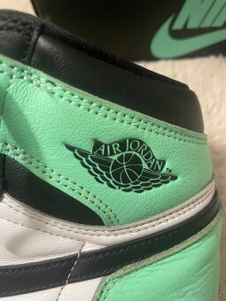 Jordan 1 high OG Green Glow - 5
