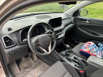 Hyundai Tuscon - 5