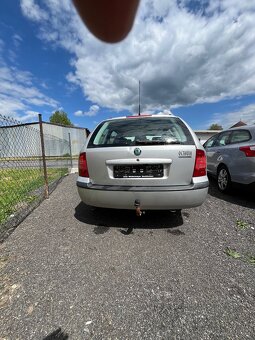 Škoda Octavia 1,6 benzín - 5