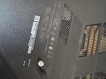 MSI GF63 Thin 12VF Herni notebook - 5