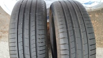 225/45R19 - 5