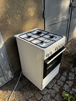 Plynový sporák a elektrická trouba MORA - 5