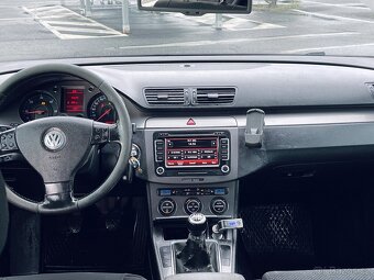 Volkswagen Passat 1.9 TDI 77kw - 5