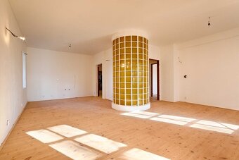 Prodej rodinného domu, 520 m2, Jindřichův Hradec, ul. Dolní  - 5