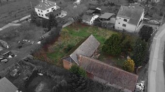 Prodej domu s velkou stodolou, pozemek 1 587m2 - Staré Necha - 5