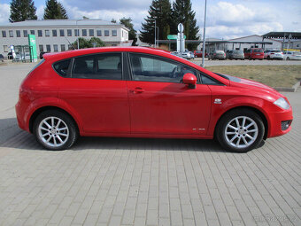 SEAT LEON 1,4i 16V 63kw KLIMA Euro5 2012 - 5