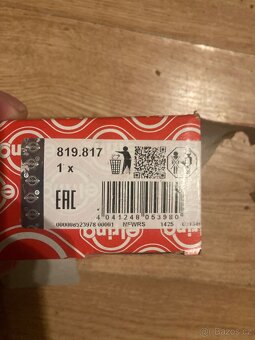 Sada šroubů + těsnění hlavy válců Elring - 5