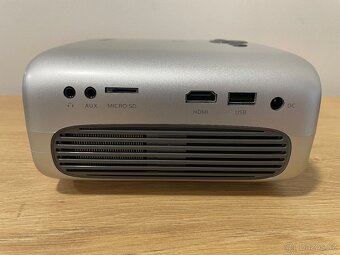 Projektor Philips NeoPix Easy Play (NPX443/INT) - 5