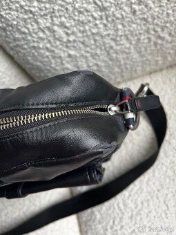 Tommy Hilfiger taška na notebook, messenger - 5