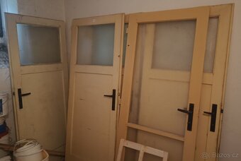 Prodám 5x starší interiérové dveře (retro) - Čelákovice - 5
