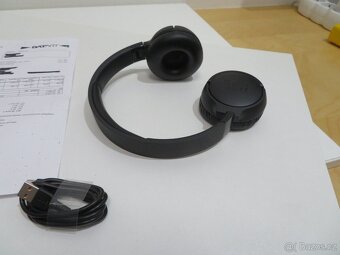 Zánovní bezdrátová sluchátka JBL Tune 670NC (Záruka do 4/27) - 5