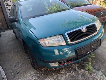 skoda Fabie 1 , zelená barva , náhradní dily - 5