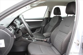 Škoda Octavia 1.6TDI 81kW DSG STYLE ČR (2015) - 5