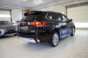 Mitsubishi Outlander 2.4 PHEV Plug-in hyb MAX.VÝBAVA 4x4-DPH - 5