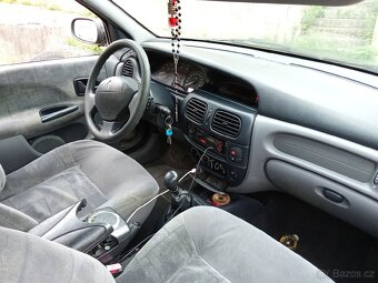 Prodám Renault Megan 1.4i - 5