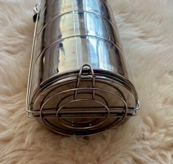 Krásný a praktický celonerezový termojídlonosič 4x1,1 litru - 5