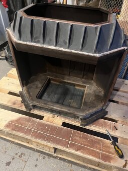 Celolitinová krbová vložka s panoramatickým sklem - 5