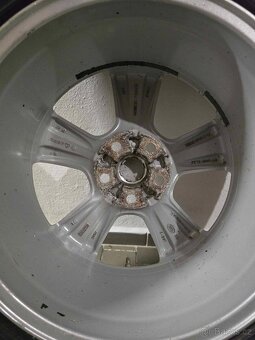 Originální alu kola Land Rover Discovery Sport 5x108 R17 - 5