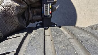 Letní pneu 245/35/20 Michelin - 5