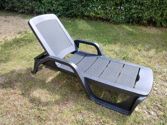 LEHÁTKO PŮV.CENA 3500,- - 5