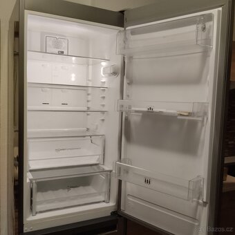 Lednička s mrazákem - 5