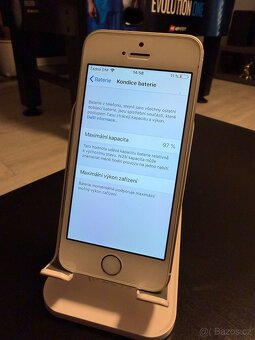IPhone SE 32GB - 5