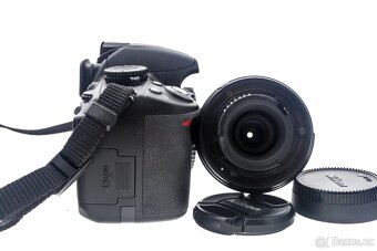 Zrcadlovka Nikon D3100 + 18-55mm - 5