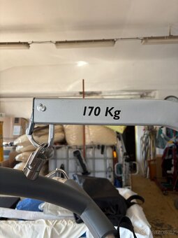Pojízdný elektrický zvedák pacienta INVACARE Birdie - 5