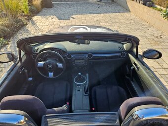 Mazda MX 5 NC - 5