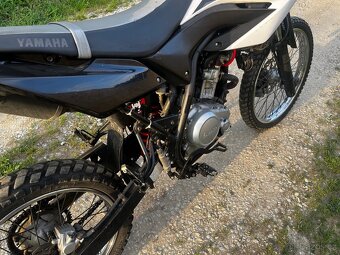 Yamaha WR 125 - 5