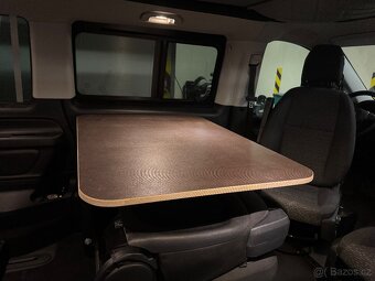 Obytná vestavba Mercedes Vito / V-klasse - 5