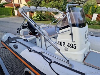 Motorový člun ZODIAC PRO OPEN 550 - 5