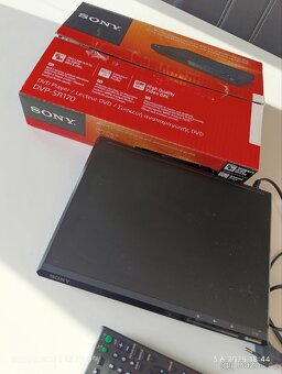 DVD prehravac SONY DVP-SR170 - 5