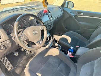 Volkswagen Tiguan 4x4 - 5