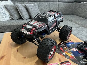 RC model Traxxas Summit 1/8 Brushless - 5