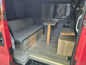 Opel Vivaro 1,9 DTi KARAVAN - 5