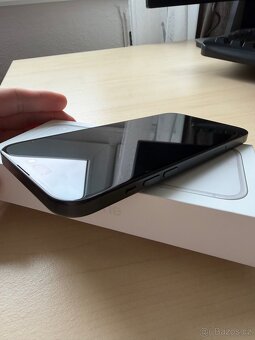 Apple iPhone 15 Plus 128GB černý A+ stav - 5