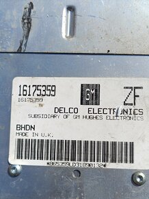 Opel Corsa B - náhradní díly - 5