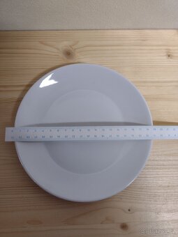 Talíř mělký porcelánový  19cm - vrtáni - 5