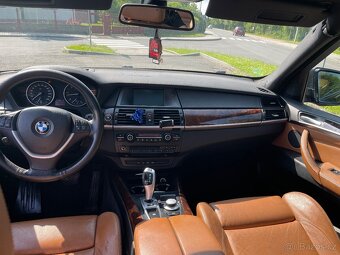 BMW X5 E70 3,0 - 5