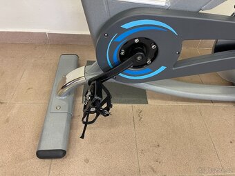 Spinningové kolo Precor Teambike 800 - použitý - 5