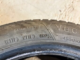 1ks 205/50 R17 93W Goodyear Vector 4 Seasons - 5