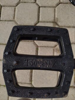 Prodám kolo BMX - mongoose - 5