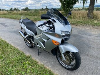 Honda VFR 800 Fi rok výroby 2001 - 5
