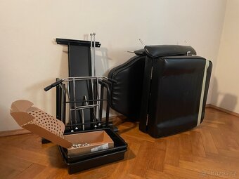 Tattoo křeslo – velmi dobrý stav - 5